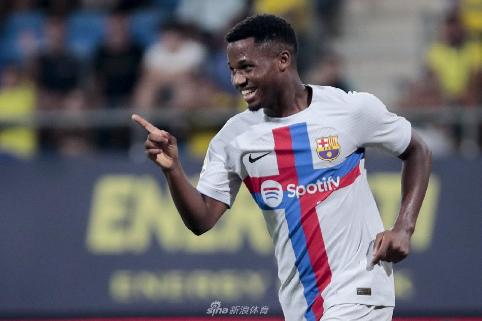 一举刷新个 一举刷新个