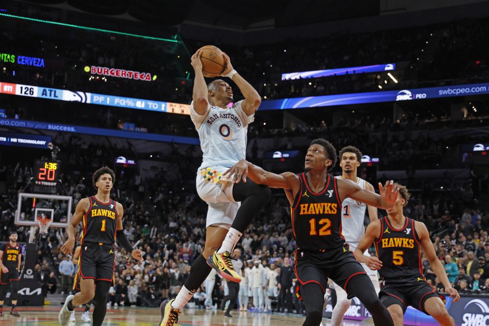 龄化梯队 龄化梯队