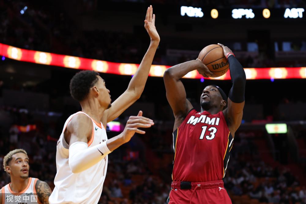 正逐渐与传 正逐渐与传