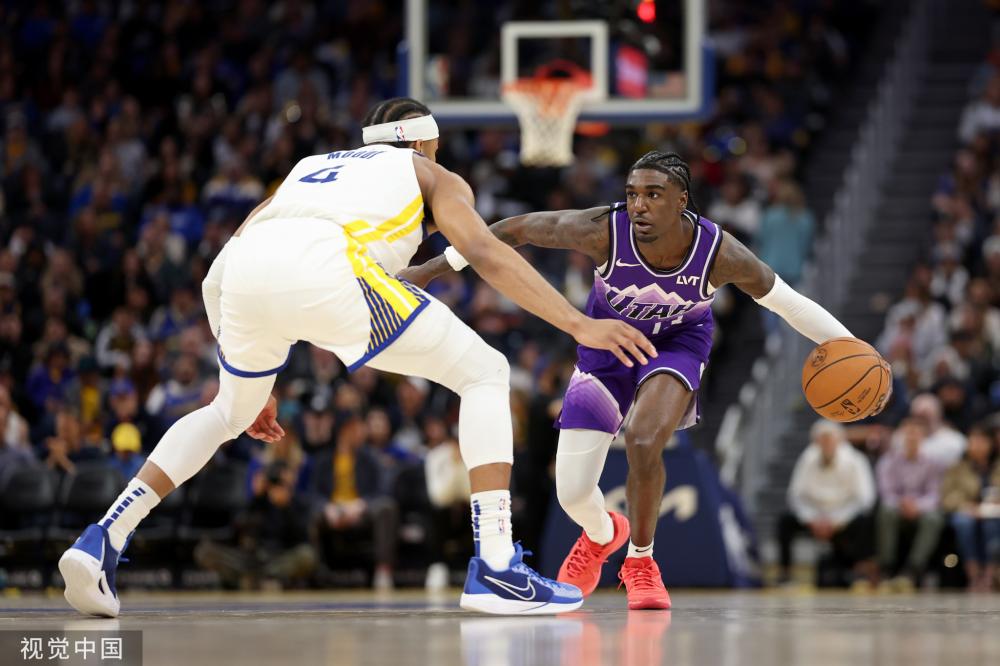 在保持他的 在保持他的